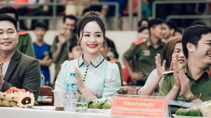 Diễn viên Lan Phương hào hứng chấm điểm cho các chiến sỹ công an tương lai