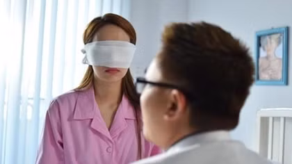 Hé lộ tạo hình quá khổ của Minh Hằng trong “Sắc Đẹp Ngàn Cân”