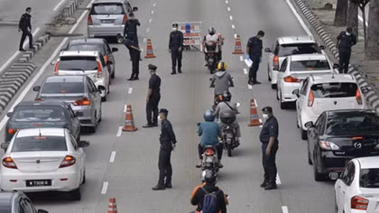 Đông Nam Á có 800 ca COVID-19 mới, Malaysia bỏ tù người vi phạm phong toả
