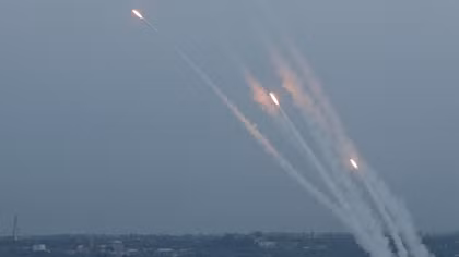 Israel hứng "bão" tên lửa sau vụ không kích thủ lĩnh Jihad