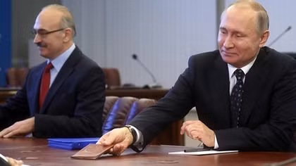 Ông Putin nộp hồ sơ tái tranh cử Tổng thống Nga