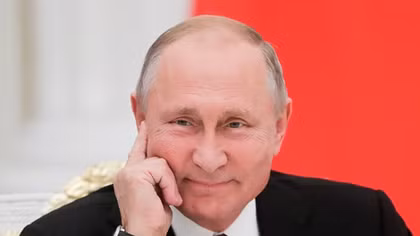 Tổng thống Putin bênh ông Trump giữa lùm xùm luận tội