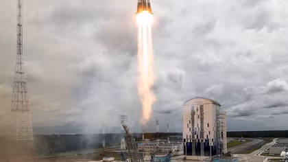 Nga chế tạo tên lửa đẩy sử dụng nhiều lần giống hệt SpaceX