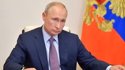 Tổng thống Putin lệnh tiêm chủng vaccine quy mô lớn tại Nga