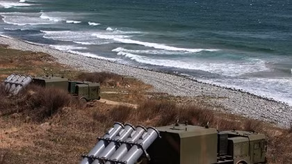 Siêu tên lửa của Nga đến Crimea giữa lúc căng thẳng với Ukraine