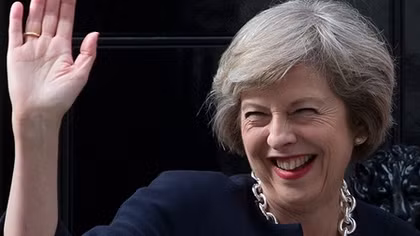 Thủ tướng Anh Theresa May tìm được đồng minh, giành quyền lập Chính phủ mới