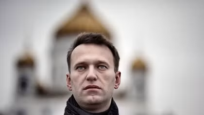 Phán Navalny có thể "bị đầu độc", bác sĩ Đức bị Nga chỉ trích