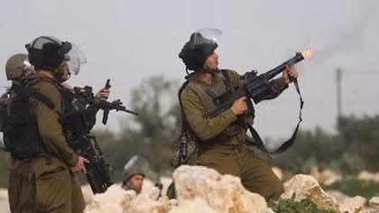 Lính Israel bắn trọng thương thiếu niên Palestine