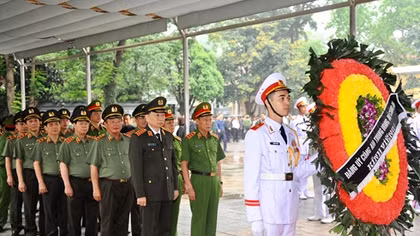 Đoàn Đảng ủy Công an Trung ương, Bộ Công an viếng nguyên Chủ tịch nước Lê Đức Anh