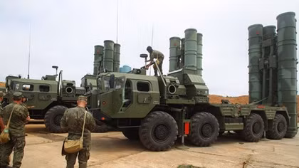 Mỹ dọa cấm vận, Thổ Nhĩ Kì nói đang học vận hành S-400