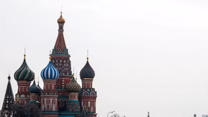 Số ca COVID-19 vượt dự báo, Nga phong toả vô thời hạn Moscow