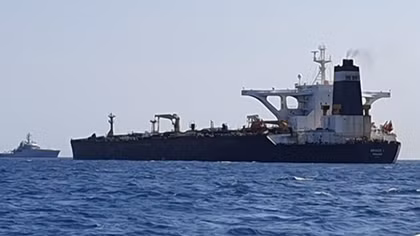 Nga lên án Anh bắt tàu chở dầu Iran 