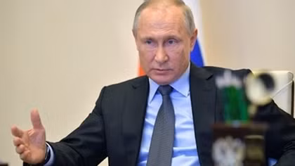 Người Nga hết lòng tin tưởng Putin dù số ca COVID-19 tăng chóng mặt