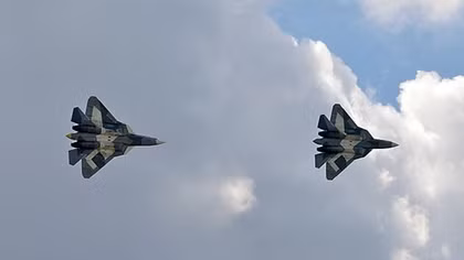 Nga công bố video tiêm kích tàng hình Su-57 quần thảo bầu trời Syria