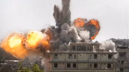 Thất bại ở Mosul, IS điên cuồng tấn công tự sát