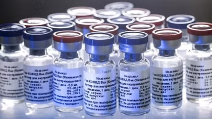 Nga đề nghị giúp Mỹ phát triển vaccine ngừa COVID-19