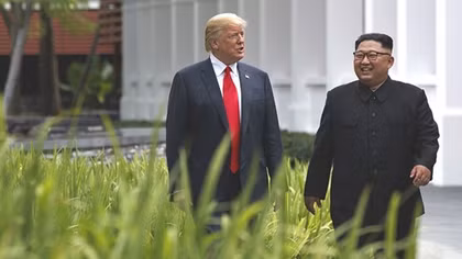 Tổng thống Trump bất ngờ rút lệnh trừng phạt Triều Tiên vì quý mến Chủ tịch Kim Jong-un