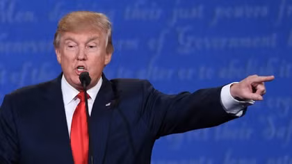 Tổng thống Trump tính cho Google, Facebook "lên thớt" vì thiên vị