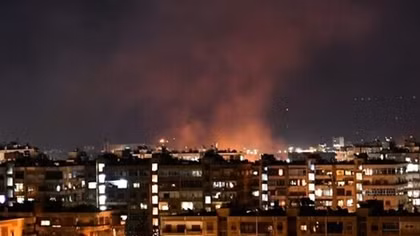 Phòng không Syria bắn nổ một loạt tên lửa Israel