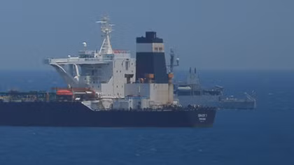 Iran 'thề' không tha cho Anh vụ bắt siêu tàu dầu gần Gibraltar