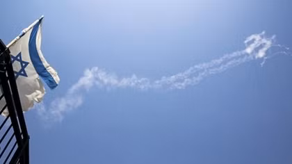 Israel bắn hạ máy bay của dân quân thân Iran