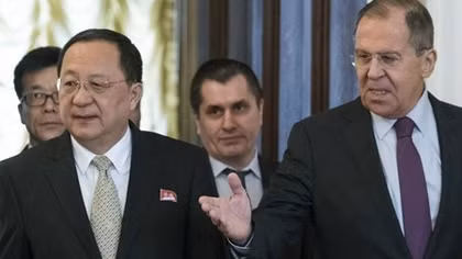Ngoại trưởng Nga Lavrov tới Triều Tiên trước "giờ G"