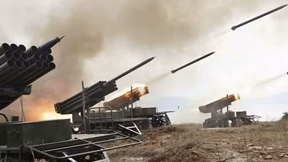 Thổ Nhĩ Kỳ nã pháo dồn dập sang Syria, quyết tiêu diệt phiến quân thân Mỹ