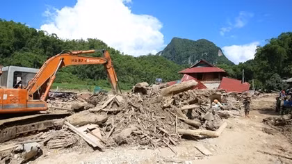Bản Sa Ná tan hoang sau trận lũ dữ