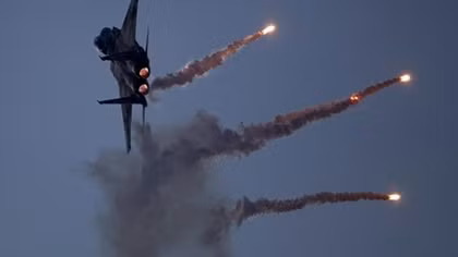 Israel dội bão hoả lực vào tiền đồn cũ của Nga ở Syria