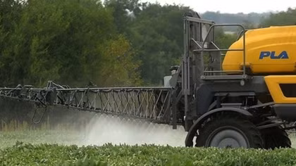 Monsanto bị phạt 289 triệu USD vì thuốc diệt cỏ gây ung thư