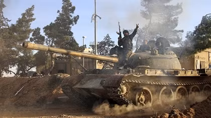 Sau Damascus, quân đội Syria ra tối hậu thư cho phiến quân ở Deraa