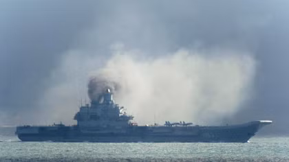 Tàu sân bay Kuznetsov Nga cháy lớn