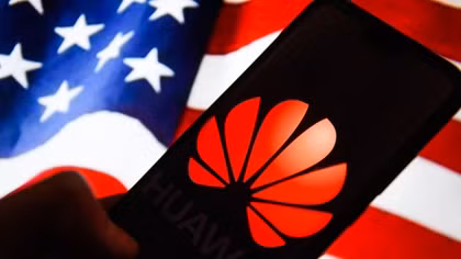 Trung Quốc tố Mỹ "chơi xấu" với Huawei