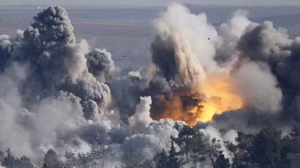 Chiến đấu cơ Nga và Syria liên tiếp dội mưa bom diệt khủng bố ở Idlib