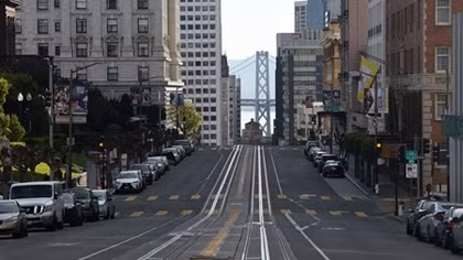 California phong tỏa, hàng chục triệu người phải ở nhà vì COVID-19