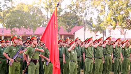 Trung đoàn CSCĐ Tây Nam Bộ phát động ký kết giao ước thi đua