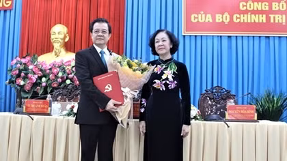 Bộ Chính trị phân công đồng chí Lê Hồng Quang làm Bí thư Tỉnh ủy An Giang