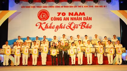 Khai mạc Liên hoan Nghệ thuật quần chúng CAND lần thứ 10
