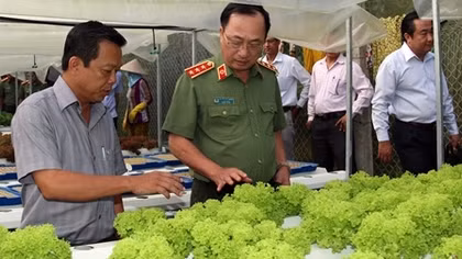 Thứ trưởng Nguyễn Văn Thành làm việc tại tỉnh An Giang