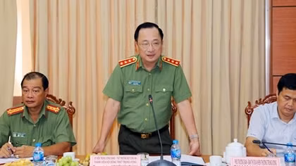 Thứ trưởng Nguyễn Văn Thành làm việc tại tỉnh An Giang về công tác thi đua khen thưởng