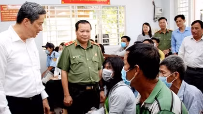 Động viên CBCS làm nhiệm vụ cấp CCCD