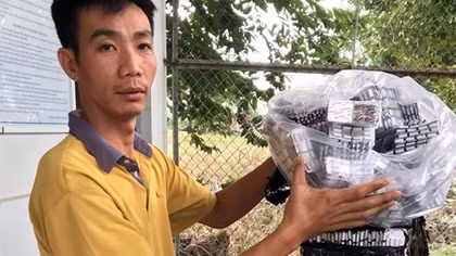 Vận chuyển 3.000 vỉ thuốc tân dược không rõ nguồn gốc