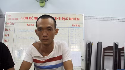 “Lượn” xe cướp giật túi xách nữ, gặp Cảnh sát hình sự đặc nhiệm