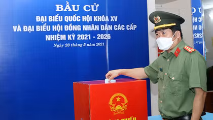 CBCS Công an An Giang bỏ phiếu bầu cử