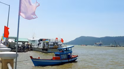 Tàu thuyền được hoạt động trở lại trên vùng biển Kiên Giang từ 16h chiều nay
