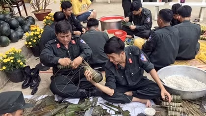 Chiều 30 Tết tại tiểu đoàn "thép” đóng quân trên đảo xa