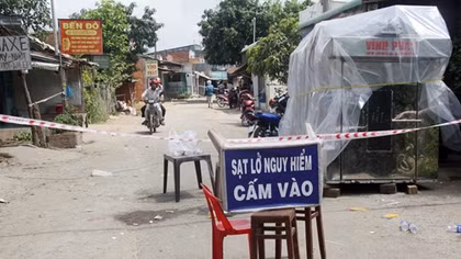 20.000 người dân ở An Giang cần di dời khẩn cấp vì sạt lở