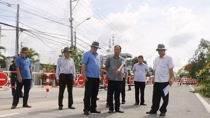 Kiến nghị chỉnh trị dòng chảy sông Hậu để cứu Quốc lộ 9