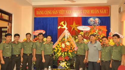  Báo CAND góp phần xây dựng hình ảnh đẹp đẽ về người chiến sĩ CAND