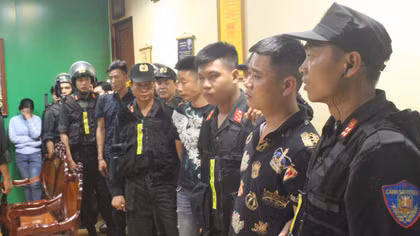Bắt thêm 4 đối tượng trong vụ "khống chế giám đốc bệnh viện đòi nợ"